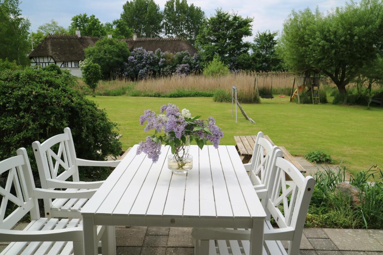 Birkelygaard Bed & Breakfast Hårby 外观 照片